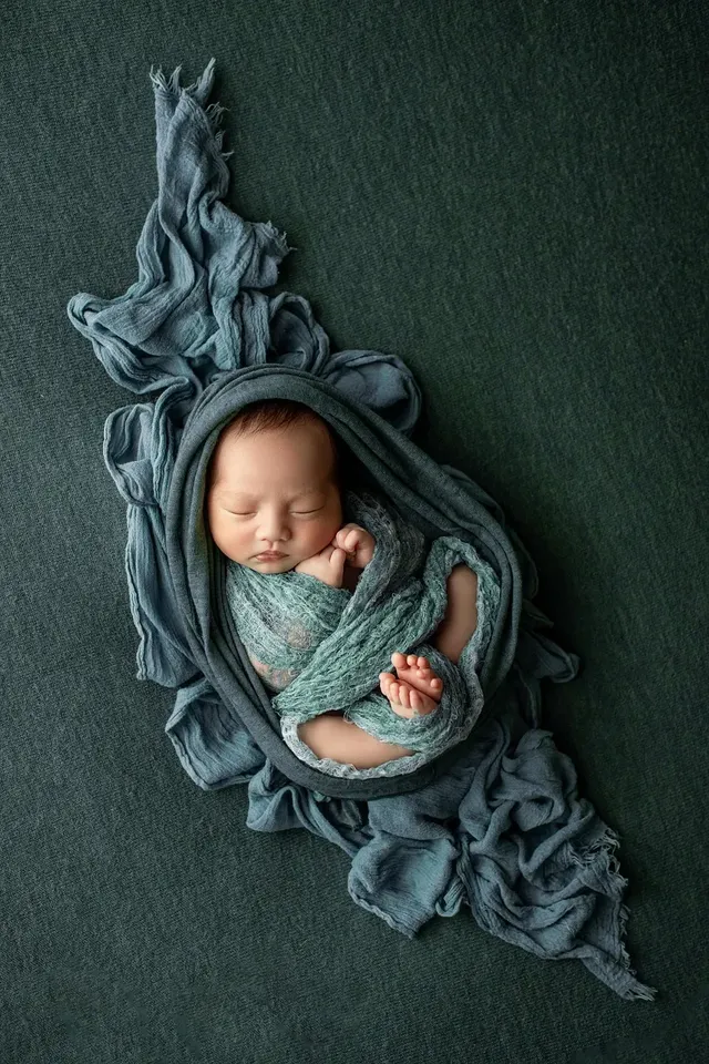 scottsdale newborn photographer baby girl cream wrap vanilla lullaby